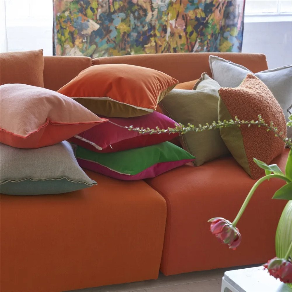 Varese Zinnia and Ocre, Coussin Designers Guild, 43cmx43cm Varese Zinnia and Ocre, Coussin Designers Guild, 43cmx43cm