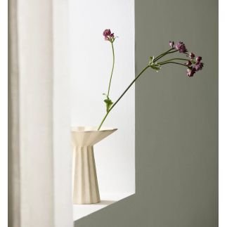 Minu, Vase, Nordal
