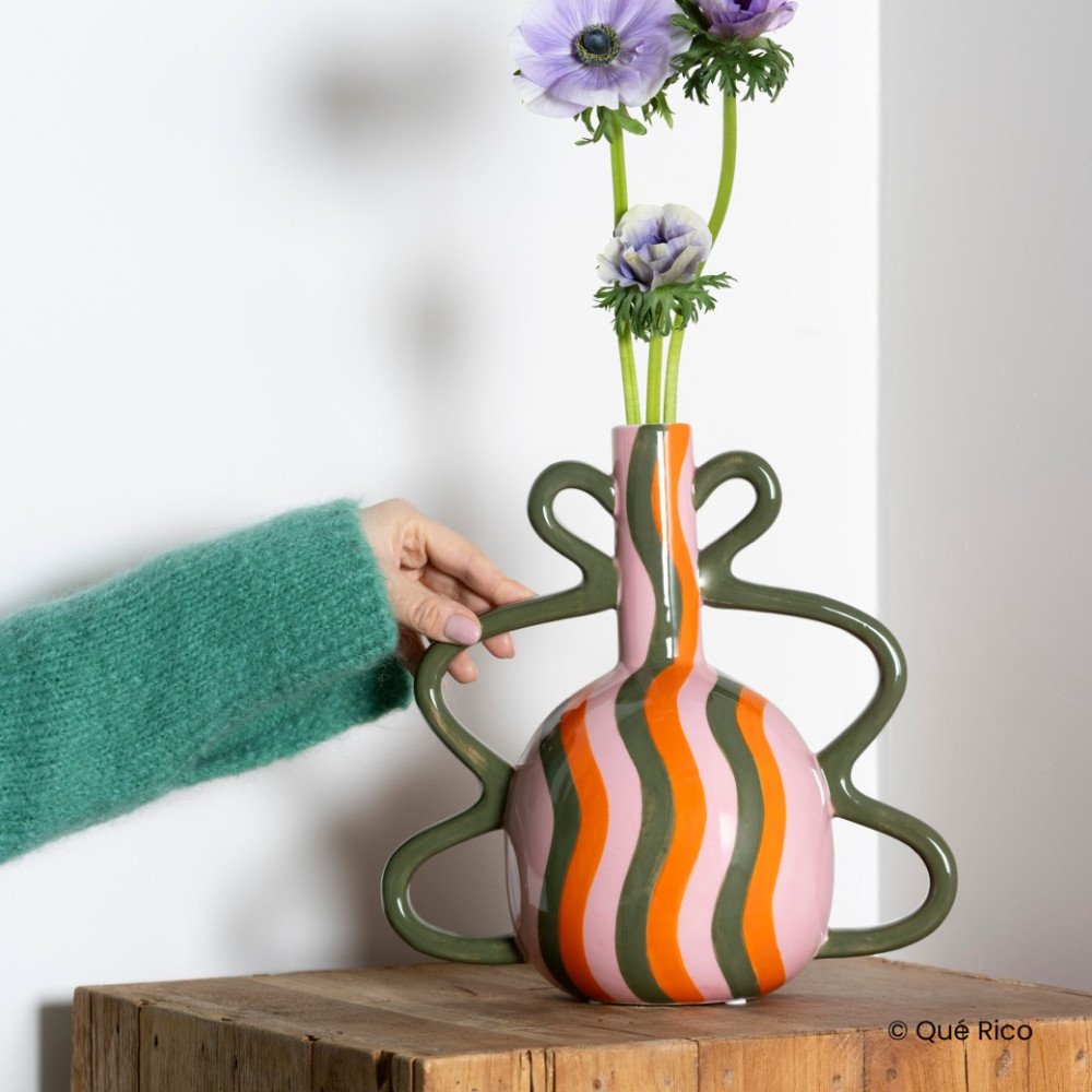 Sofía Squiggle Wiggle , Vase, Qué Rico Sofía Squiggle Wiggle , Vase, Qué Rico
