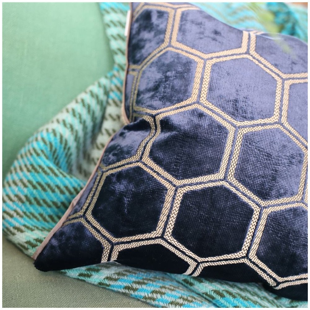 Manipur Midnight, Coussin Designers Guild, 43cmx43cm Manipur Midnight, Coussin Designers Guild, 43cmx43cm