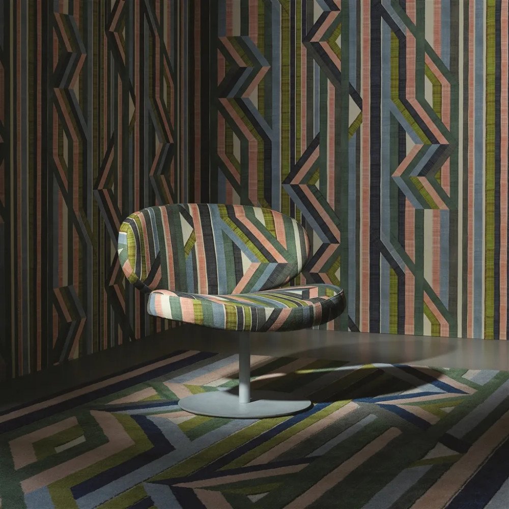 Reflets sur le Rhone, Tapis Designers GuildReflets sur le Rhone, Tapis Christian Lacroix Reflets sur le Rhone, Tapis Designers GuildReflets sur le Rhone, Tapis Christian Lacroix