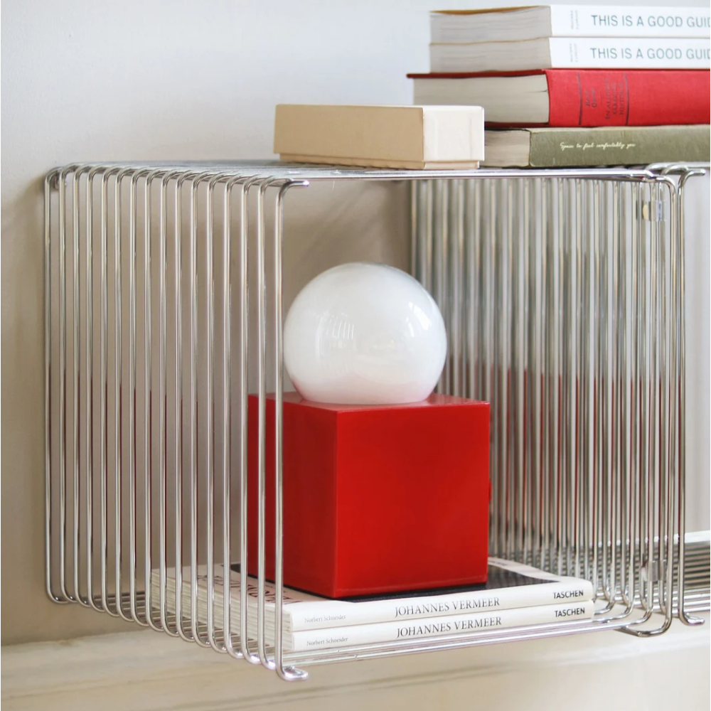 Bob 14, Rouge,Lampe de Table, Globen Lighting (avec son Ampoule)