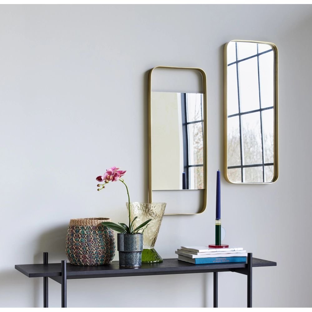 Rbschetro, Miroir Laiton, Hü