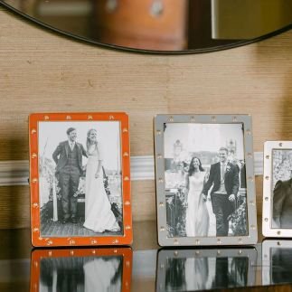 Orange Enamel & Gold Locket , Cadre Photo, Addison Ross