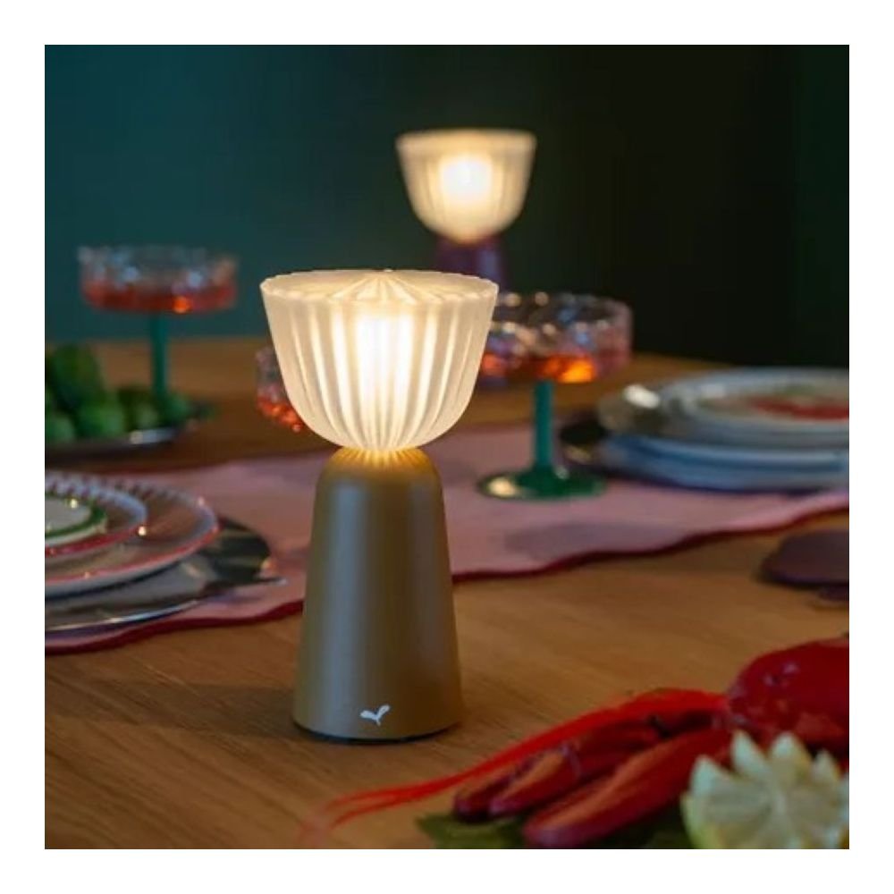 copy ofcopy ofcopy ofSwing Carbone, Lampe à Poser, H20, Carbone, Fermob