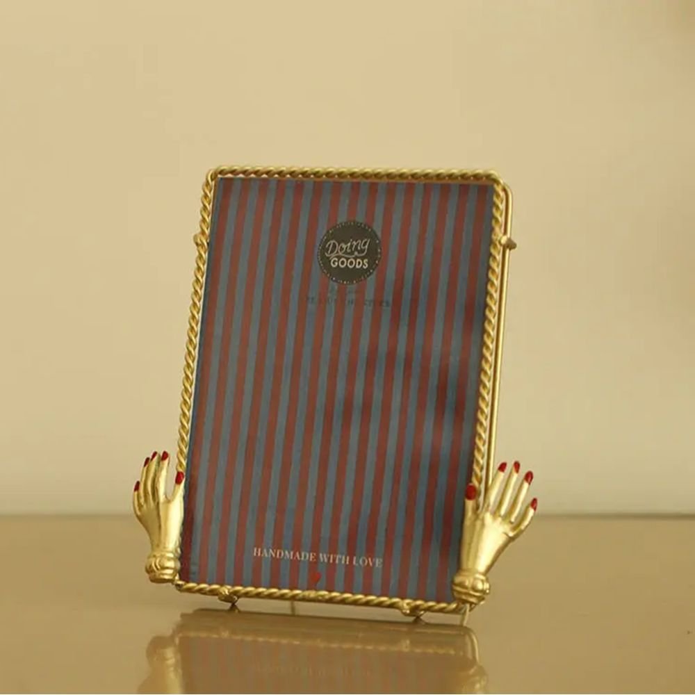 copy ofBlaze, Cadre Photo, Doing Goods